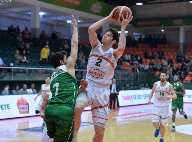 Banvit - Yeşilgiresun Belediyespor: 104-80