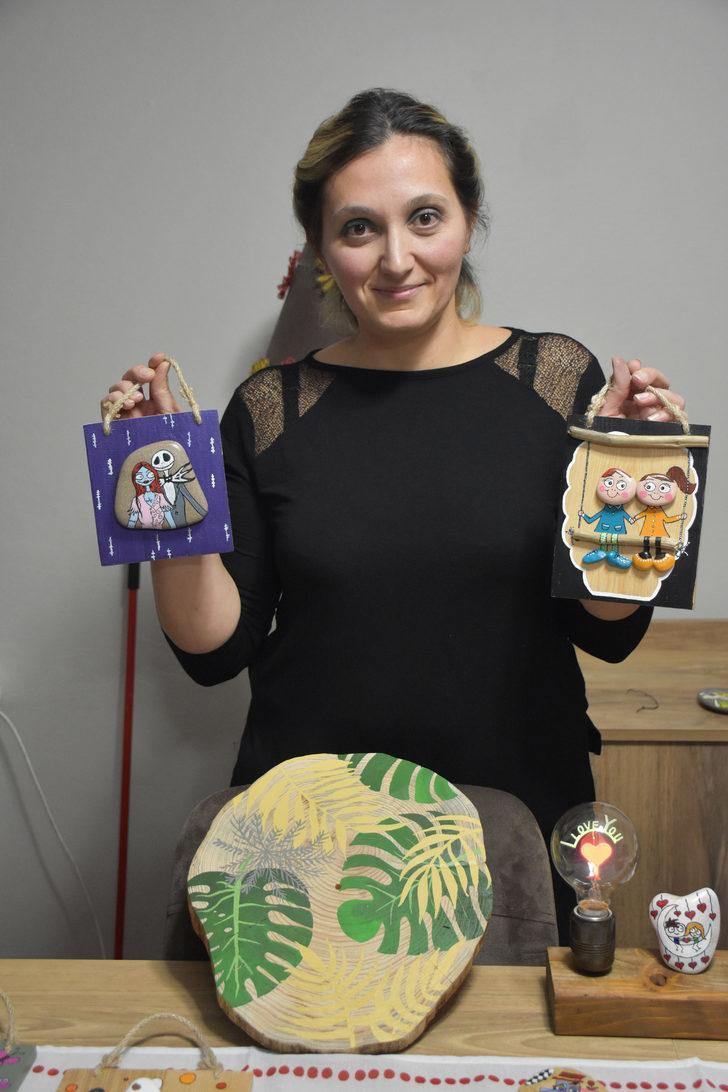 Denizden topladığı taşları kazanç kapısına dönüştürdü G4