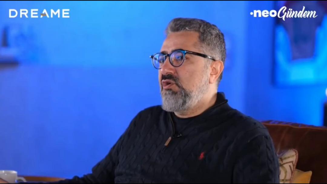 Gazeteci Serdar Ali &Ccedil;elikler den Fenerbah&ccedil;e ye Lewandoswki transferi i&ccedil;in bomba iddia! Messi d&ouml;n&uuml;yor, Lewa gidiyor... 1