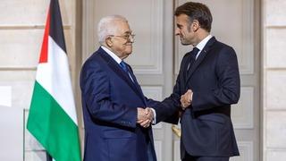 Franca Cumhurbaşkanı Macron ile Filistin Devlet Başkanı Abbas bir araya geldi