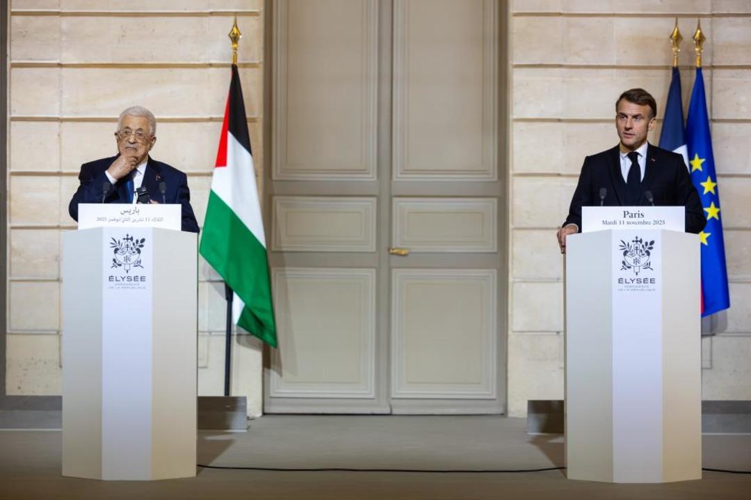 Franca Cumhurbaşkanı Macron ile Filistin Devlet Başkanı Abbas bir araya geldi 1