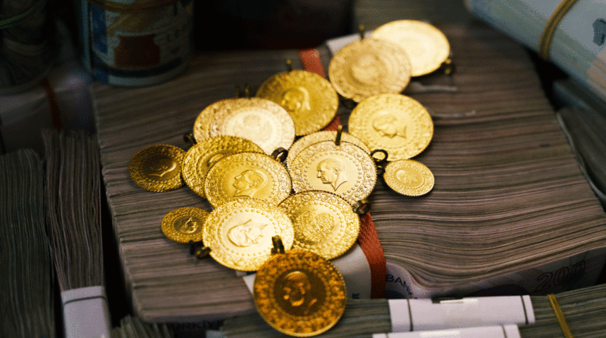 'Altının fiyatı gene ucuz' Uzman isimden 'elinde altın olanlara' uyarı