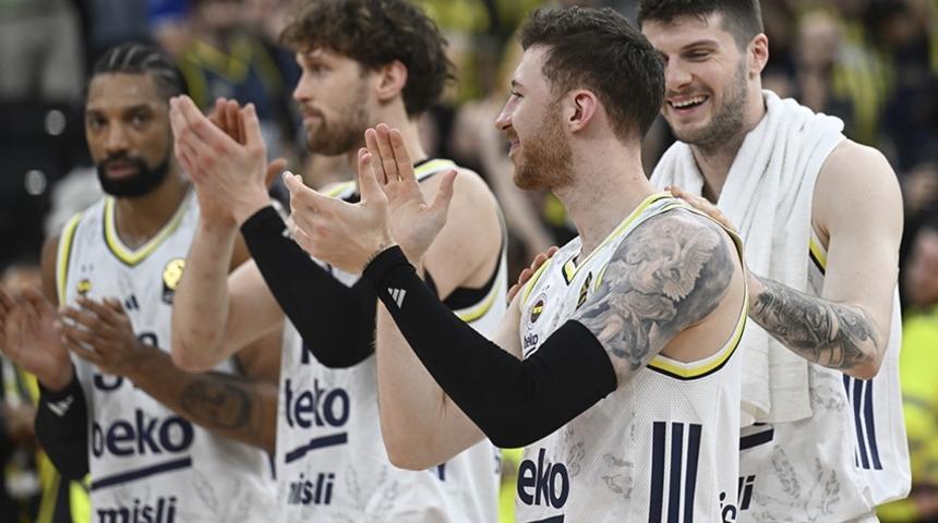 Neye uğradıklarını şaşırdılar! Fenerbah&ccedil;e Beko EuroLeague'de İsrail ekibini dağıttı