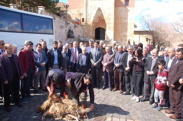 Eshab-ı Kehf Derneği’nden Mehmetçik’e destek