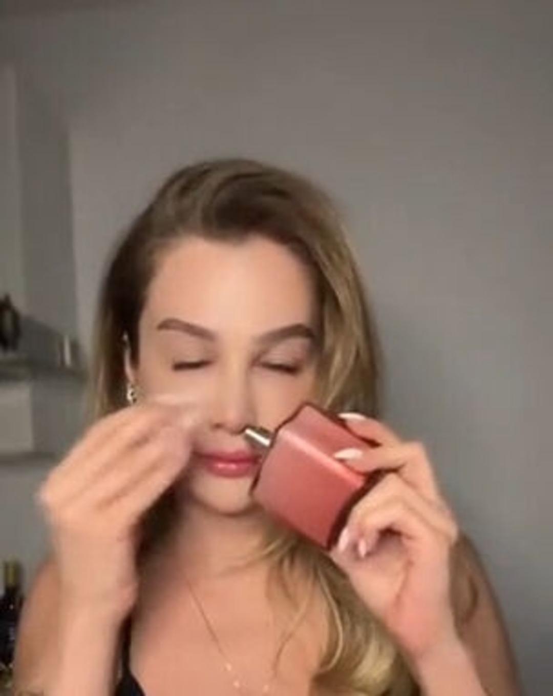 &ldquo;Fakirlerle aynı kokmak istemiyorum&rdquo; dedi! Fenomen isim olay oldu 1