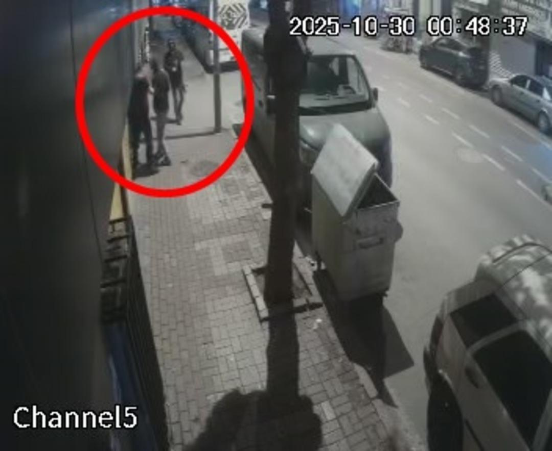 2 kişiden çekilmelerini istedi! Bir anda pompalıyla ateş açtı 1