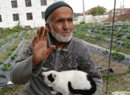 Herkese ücretsiz veriyor! 5 bin kişi gelsin istiyor 'Fakir bir ailenin çocuğuyum, çalıştım çabaladım'