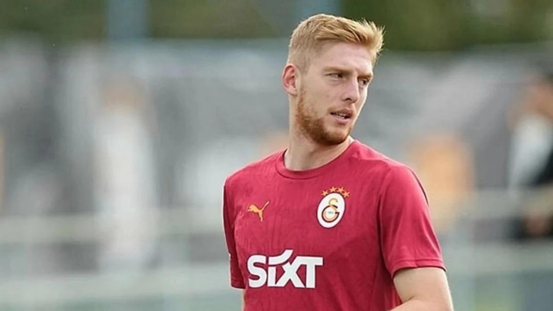 Herkesi şaşırtan olay! Galatasaraylı o isim için çok konuşulacak iddia... Bahis sitesi üyeliğinde verdiği o bilgi gündem oldu 1