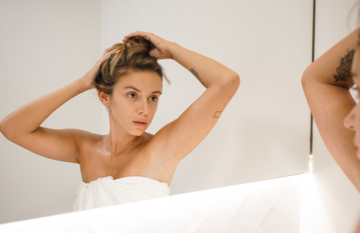 Makyaj, kombin ve sa&ccedil; &uuml;&ccedil;l&uuml;s&uuml;ne baktığında &ouml;ncelik sıran hangisi olur?