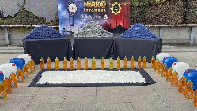 İstanbul&rsquo;da narkotik operasyonu: 494 kilogram uyuşturucu madde ele ge&ccedil;irildi 3