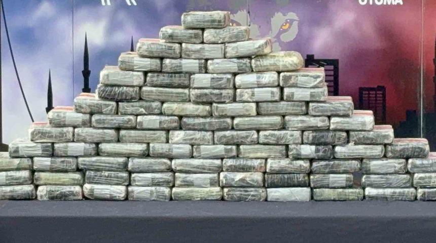 İstanbul&rsquo;da narkotik operasyonu: 494 kilogram uyuşturucu madde ele ge&ccedil;irildi