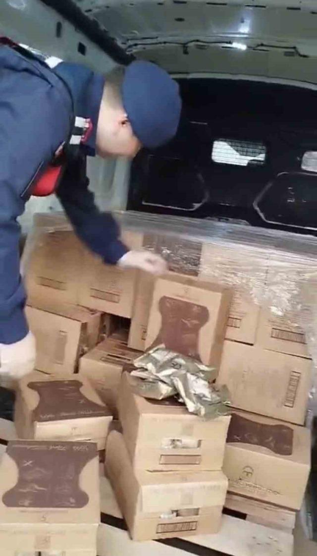 Sahte kahve operasyonunda 1 milyon 200 bin liralık &uuml;r&uuml;n ele ge&ccedil;irildi 1