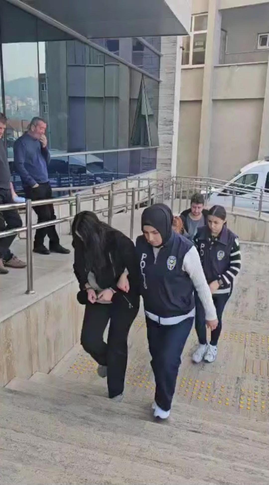 Zonguldak ta  aşk tuzağı  ile 1 milyonluk vurgun: 3 kişi tutuklandı! 2