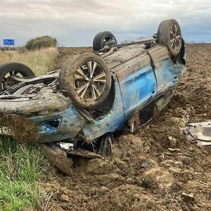 Keşan’da otomobil takla attı: 2 yaralı