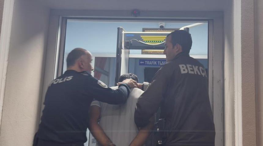 Kesinleşmiş hapis cezaları vardı: Sakarya'da 2 hükümlü yakalandı