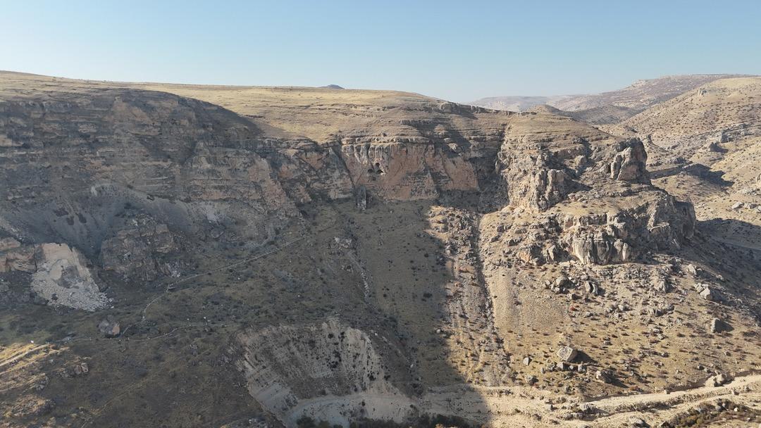 Depremden sonra kabusa d&ouml;nd&uuml;! &Uuml;rk&uuml;ten sesler &ccedil;evre halkını huzursuz ediyor... 5