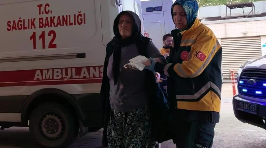 Elleri merdaneli ütüye sıkışan kadın yaralandı