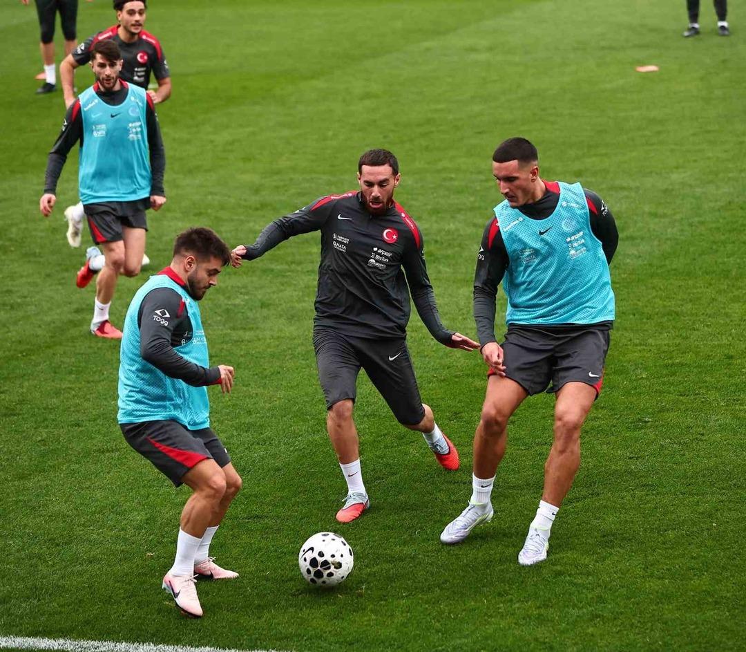 A Milli Futbol Takımı’nda Bulgaristan mesaisi sürüyor! 1