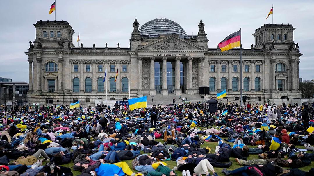 Almanya’daki Ukraynalılar savaş mültecisi statüsünden çıkarıldı 1