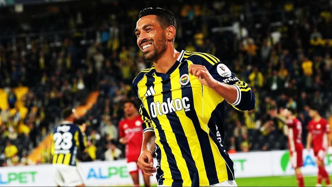 Fenerbah&ccedil;e den ayrılması beklenen İrfan Can Kahveci ye ezeli rakipten istek! Beşiktaş ta Sergen Yal&ccedil;ın ın favorisi... 2