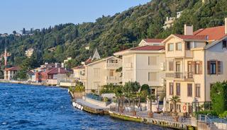 Boğaz'daki yalı satışa çıktı! En iyi semtte 350 tane ev alınır