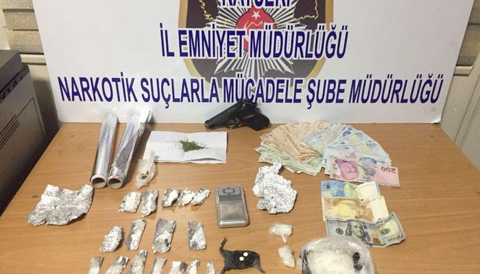 Uyuşturucu ticareti yapan şahıslara operasyon: 5 gözaltı