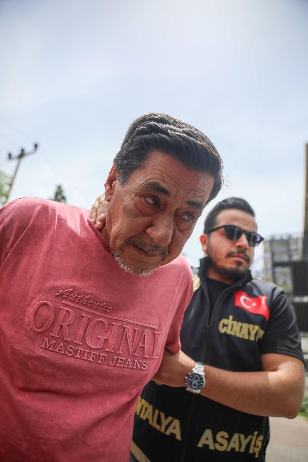 Babasının &ouml;ld&uuml;rd&uuml;ğ&uuml; Barış ın 11 yaşındaki kız kardeşi: "Abim cennete gitti" 3