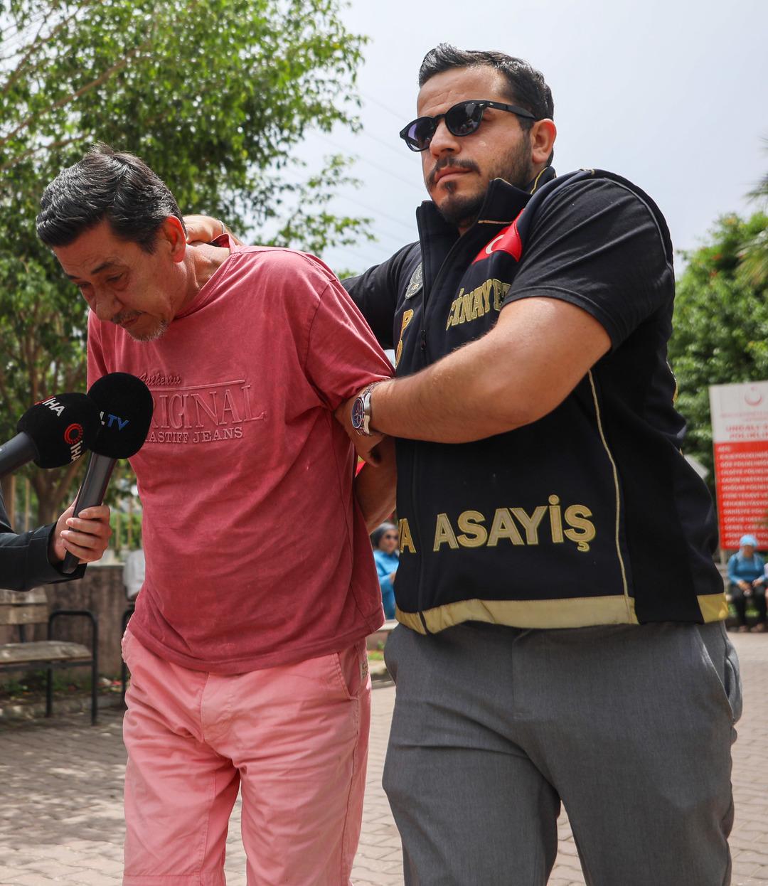 Babasının &ouml;ld&uuml;rd&uuml;ğ&uuml; Barış ın 11 yaşındaki kız kardeşi: "Abim cennete gitti" 1