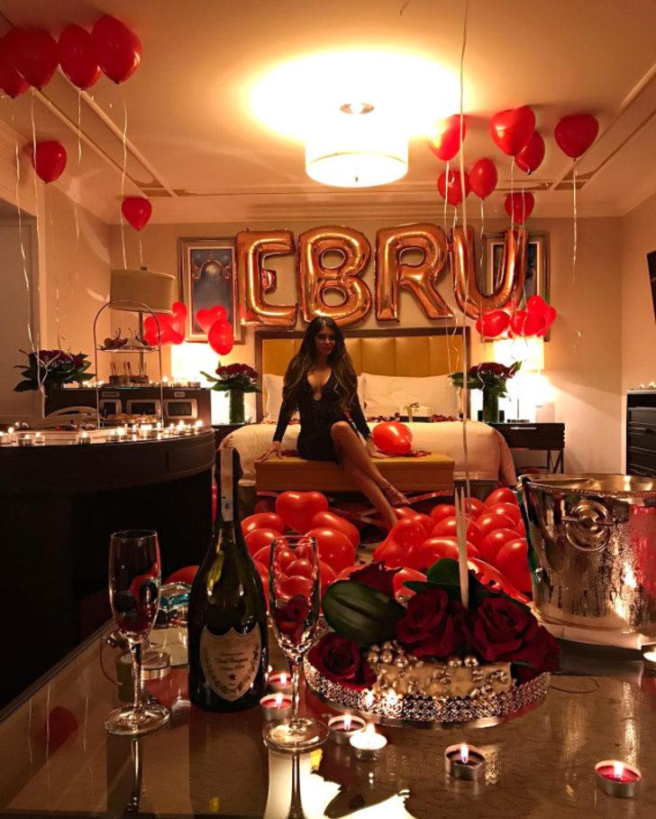 Ebru Polat’a sürpriz evlilik teklifi G4