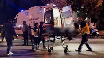 Yola kontrolsüz çıkan otomobil, motosikletle çarpıştı: 1 yaralı