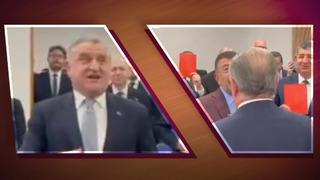 Meclis'te dikkat çeken anlar! CHP'den Bakan Bak'a kırmızı kartlı protesto... VAR'dan döner