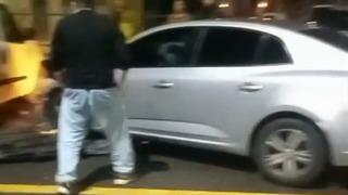 Park halindeki araçlara çarptı: Babası sinirlendi, Kendine zarar verseydin