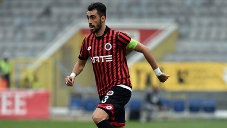 Galatasaray'da sol bek harekatı! G4