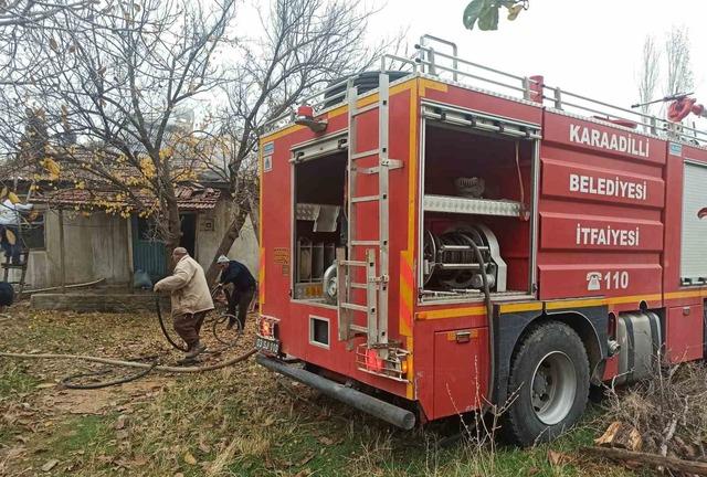 Ev yangını korkuttu 1