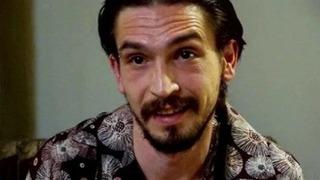 Cinsiyet değiştirince iş vermediler! Çukur'un Timsah'ı Meli Bendeli Esra Ezmeci'ye konuk oldu! 'Seks işçiliği' itirafı gündemde