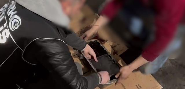 Bitlis’te 16 kilo uyuşturucu ele geçirildi 1