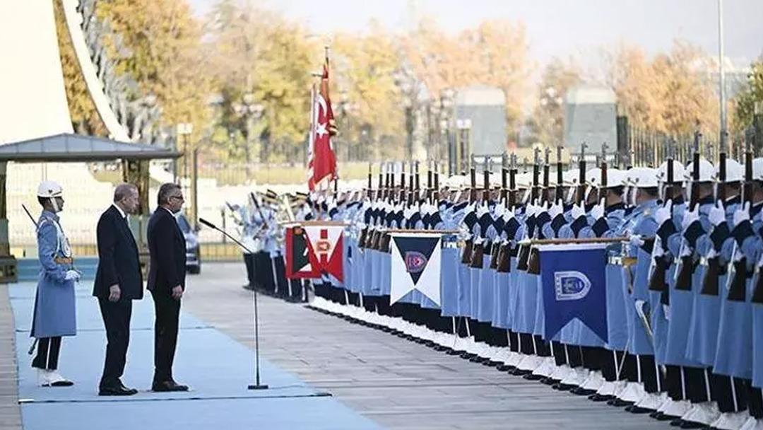 Cumhurbaşkanı Erdoğan: "Kıbrıs milli davamızdır! Kıbrıs ta ger&ccedil;ek&ccedil;i &ccedil;&ouml;z&uuml;m iki devletli &ccedil;&ouml;z&uuml;md&uuml;r" 5