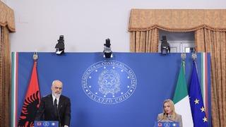 İtalya ile Arnavutluk arasında birçok sektöre yönelik işbirliği anlaşması imzalandı