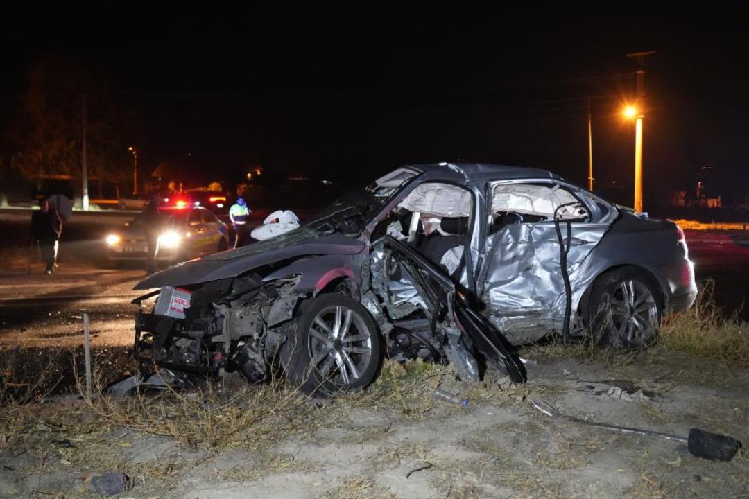 Niğde-Kayseri karayolunda feci kaza: 3 &ouml;l&uuml;, 6 yaralı 2