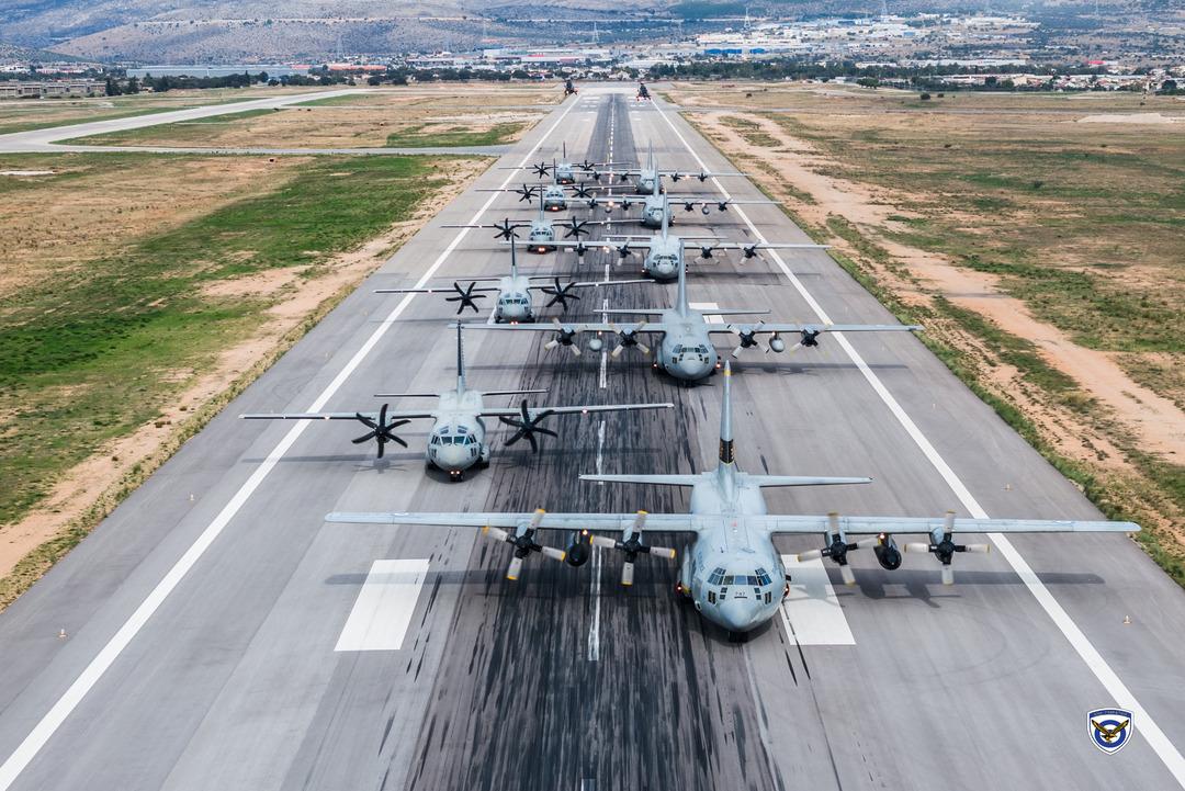 Şehitlerimizin yasını tutarken Yunanistan Hava Kuvvetleri nden skandal hareket:  C-130 u&ccedil;aklarını paylaştılar 1