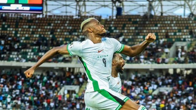 Galatasaray'ın yıldızı Victor Osimhen, milli takımda da durdurulamıyor! Uzatmalarda neler yaptı neler...