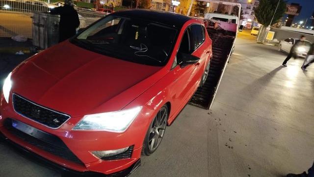 Abartı egzozlu otomobille drift atan sürücüye 74 bin TL ceza