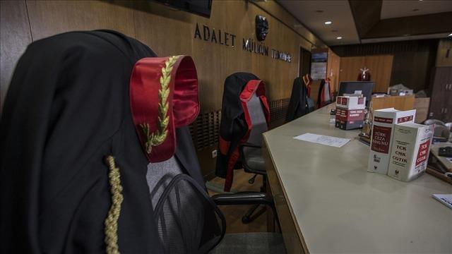 İrtikap soruşturmasında eski belediye başkanı ve 10 sanık hakim karşısında