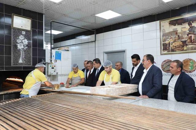 Antep lahmacunu tescilli tarifiyle pişirildi 3