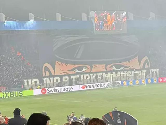 UEFA'dan 'Türklerle savaş olmalı' diyen Viktoria Plzen'e komik ceza!