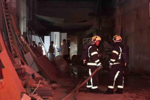 Fabrika yerleşkesinde &ccedil;ıkan yangında 6 işyeri zarar g&ouml;rd&uuml; 6