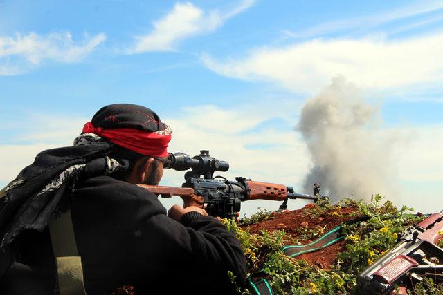 Afrin’in yanı başındaki köylerdeki terör hedeflerine bombardıman