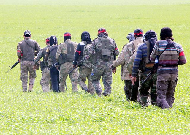 Afrin’in yanı başındaki köylerdeki terör hedeflerine bombardıman