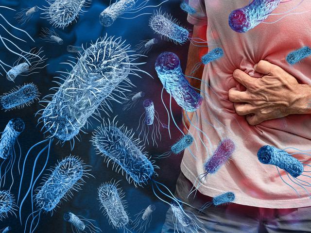 Gıda zehirlenmesi vakaları artıyor! Uzmandan kritik uyarılar: Bu hataları sakın yapmayın!