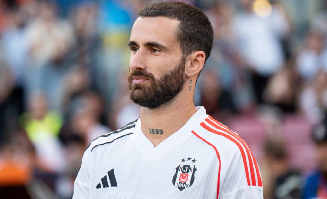 Beşiktaş ta Rafa Silva krizi! Portekizli oyuncunun s&ouml;zleşmesindeki maddeler hayrete d&uuml;ş&uuml;rd&uuml;! "Salonda &ccedil;alışmam, ma&ccedil; sonu r&ouml;portaj vermem" 1